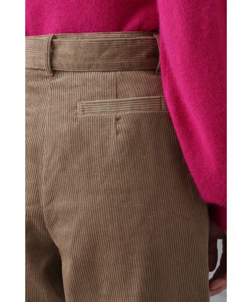 NATURAL BEAUTY BASIC（ナチュラルビューティーベーシック）の「【otonaMUSE 12月号掲載】コーデュロイワイドパンツ（その他パンツ・レディース・オフホワイト/キャメル・MEDIUM/SMALL）」の20枚目の写真