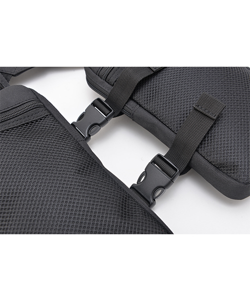 セーラム様　ナイロン製 ブラック ボディバッグ セール】 ボディバッグ （メッセンジャーバッグ・ウエストポーチ