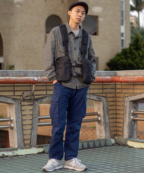 DEVICE（デバイス）の「Rename コーデュラナイロン ベスト型ボディショルダーバッグ（ボディバッグ/ウエストポーチ・メンズ・ブラック/ネイビー・FREE）」の22枚目の写真