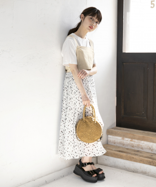 Heather（ヘザー）の「シフォンハナガラプリーツスカート　833121（スカート・レディース・ホワイト系その他/ブラック系その他/ブルー系その他・FREE）」の13枚目の写真