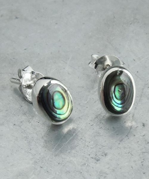 TONE SELECT GOODS(トーンセレクトグッズ)の「【925 SILVER ACC】オーバルストーンピアス6×8 SV925(OG)(ピアス(両耳用)・レディース・ホワイト/ブラック/ターコイズブルー/ブルー/レッド/グリーン/A・FREE)」の3枚目の写真