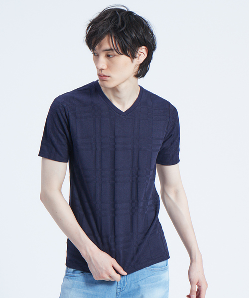 ABAHOUSE GRAY（アバハウスグレイ）の「【展開店舗限定】チェックVネック半袖Tシャツ（Tシャツ/カットソー・メンズ・ホワイト/ブラック/ネイビー/グレイッシュベージュ/オレンジ系その他・46/48）」の5枚目の写真