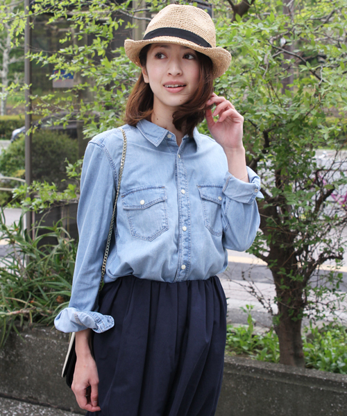 BEAUTY&YOUTH UNITED ARROWS(ビューティーアンドユースユナイテッドアローズ)の「BYBC 5OZ ダンガリーシャツ ◆(シャツ/ブラウス・レディース・ライトブルー/ロイヤルブルー・MEDIUM/SMALL)」の1枚目の写真