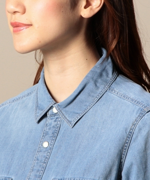 BEAUTY&YOUTH UNITED ARROWS(ビューティーアンドユースユナイテッドアローズ)の「BYBC 5OZ ダンガリーシャツ ◆(シャツ/ブラウス・レディース・ライトブルー/ロイヤルブルー・MEDIUM/SMALL)」の3枚目の写真