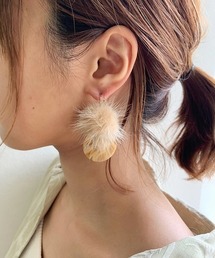 【dictionary / ディクショナリー】 ラビットファー プレート ピアス