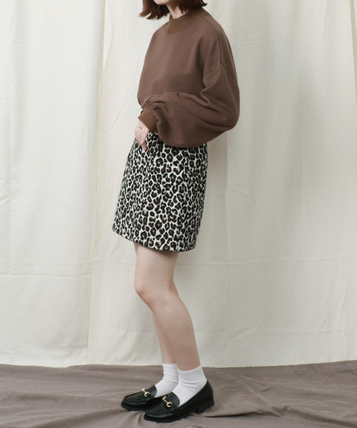 PairPair(ペアペア)の「リブ付きハイネックプルオーバー(スウェット・レディース・ブラック/ベージュ/アイボリー/モカ/ブラウン系その他/ライトグリーン/スモークピンク・FREE)」の11枚目の写真