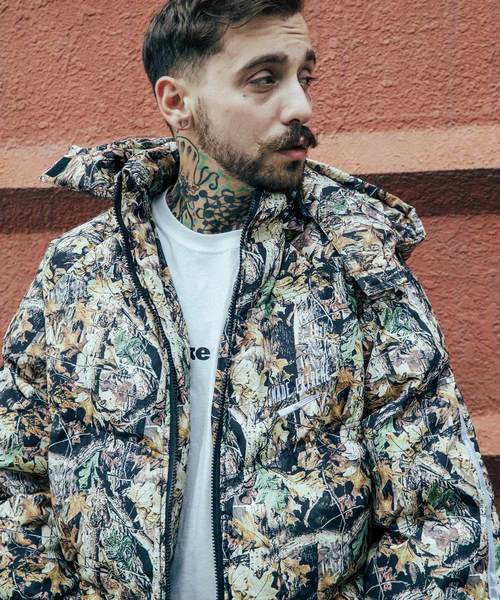 Ressaca（レサーカ）の「ハイボリューム ラインダウンジャケット（ダウンジャケット/コート・メンズ・ブラック/オレンジ/カモフラージュ・M/L/XL）」の3枚目の写真