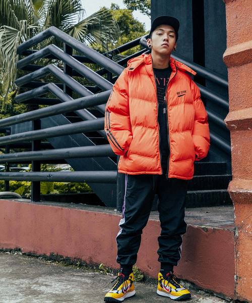 Ressaca（レサーカ）の「ハイボリューム ラインダウンジャケット（ダウンジャケット/コート・メンズ・ブラック/オレンジ/カモフラージュ・M/L/XL）」の5枚目の写真