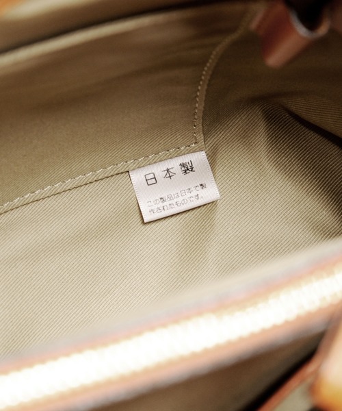 HALEINE（アレンヌ）の「[HALEINE]牛革レザー日本製ハンドバッグフラワーチャーム付き（ハンドバッグ・レディース・ウッド/オレンジ/ブラック/ブルーグリーン/レッド/ベージュ・FREE）」の18枚目の写真