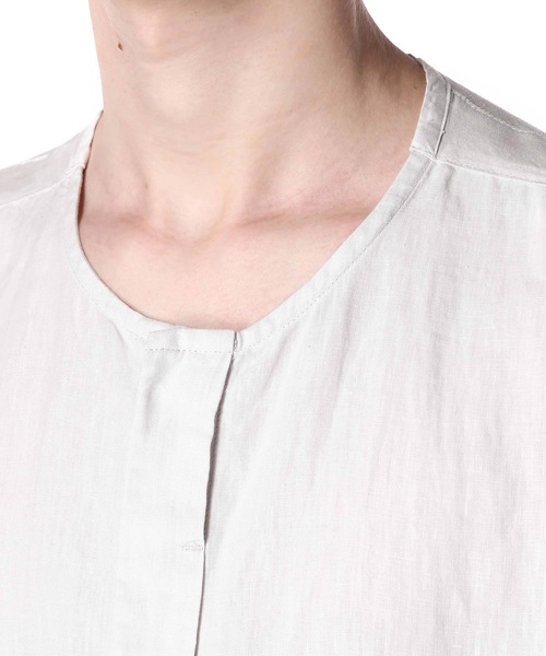 KAZUYUKI KUMAGAI ATTACHMENT（カズユキクマガイアタッチメント）の「60/-高密度herdmans Linen x 40/-ブロードストレッチシャツ（シャツ/ブラウス・メンズ・ライトイエロー/ライトグレー/ブラック/ライトピンク・1/2）」の11枚目の写真