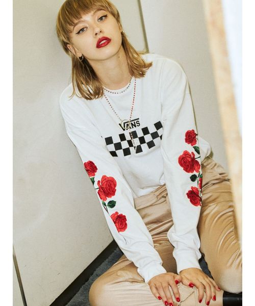 VANS（バンズ）の「VANSコラボローズスリーブロンT（Tシャツ/カットソー・レディース・オフホワイト/ブラック/グリーン・MEDIUM）」の22枚目の写真