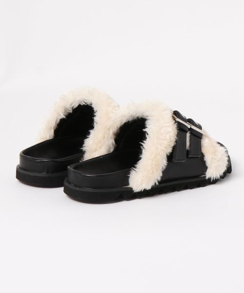 GeeRA（ジーラ）の「ダブルベルトファーサンダル（サンダル・レディース・ブラック/キャメル・SMALL/X-LARGE/LARGE/MEDIUM）」の4枚目の写真