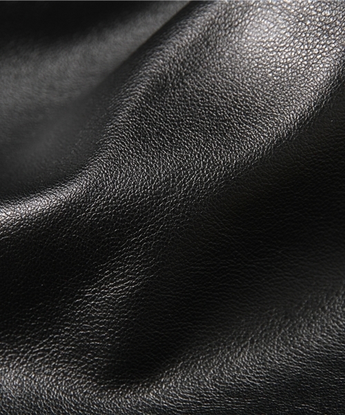 NANO universe（ナノユニバース）の「フェイクレザーショートパンツ（その他パンツ・レディース・ブラック・FREE）」の3枚目の写真