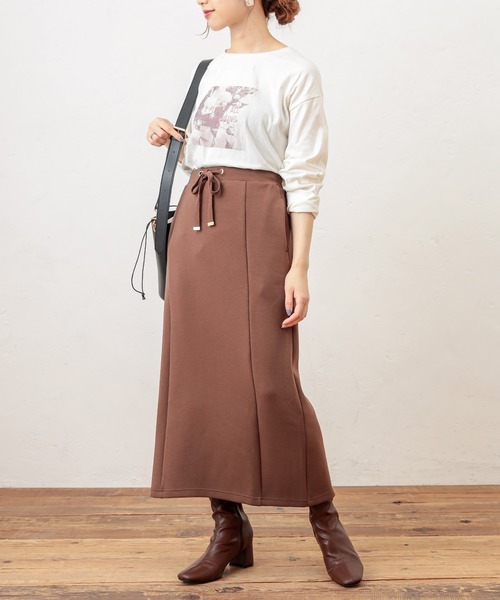 natural couture（ナチュラルクチュール）の「ふわもちラテスカート（スカート・レディース・ベージュ/ブラウン/ピンクベージュ/グレイッシュベージュ/アイボリー・FREE）」の6枚目の写真