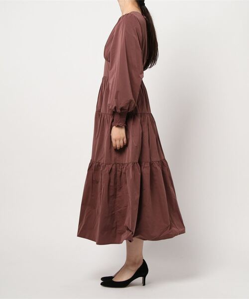 one after another NICE CLAUP（ワンアフターアナザーナイスクラップ）の「【WEB限定】ティアードロングワンピース（ワンピース・レディース・ブラウン/アイボリー/チェック・FREE）」の5枚目の写真
