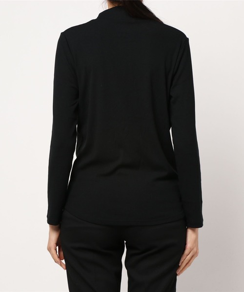 GLOBAL WORK(グローバルワーク)の「BEAUTEEスタンドプルオーバー長袖/894900(Tシャツ/カットソー・レディース・ブラック/オフホワイト/キャメル・MEDIUM/LARGE)」の5枚目の写真