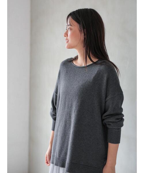 AMERICAN HOLIC(アメリカンホリック)の「襟カール裾スリットニットプルオーバー *〇(ニット/セーター・レディース・モカ/ライトベージュ/DK.Gray/ブラウン・MEDIUM/LARGE)」の9枚目の写真