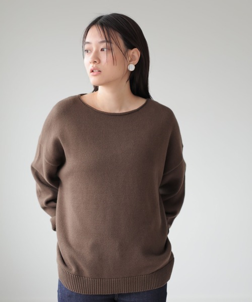 AMERICAN HOLIC(アメリカンホリック)の「襟カール裾スリットニットプルオーバー *〇(ニット/セーター・レディース・モカ/ライトベージュ/DK.Gray/ブラウン・MEDIUM/LARGE)」の1枚目の写真