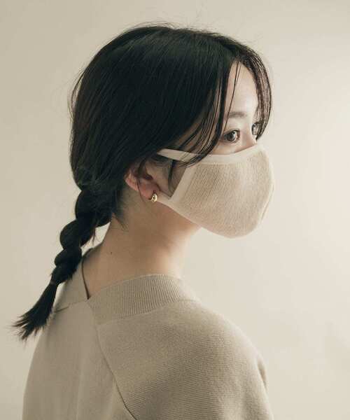SMELLY(スメリー)の「ニットリブマスク(マスク・レディース・ベージュ/グレー/アイボリー・-)」の15枚目の写真