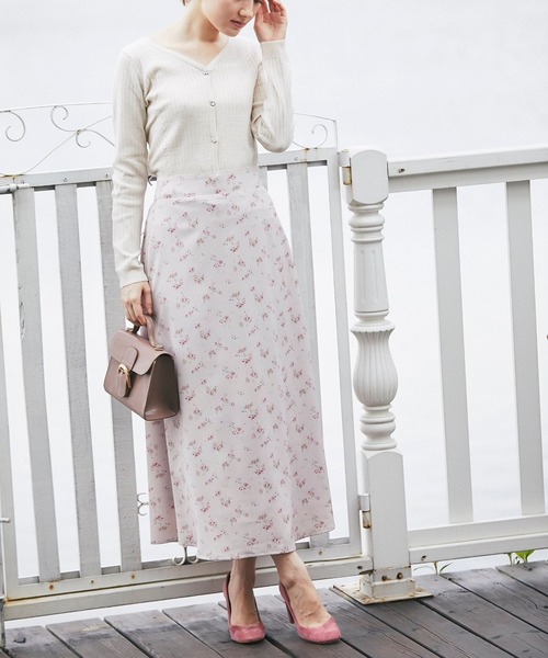 tocco closet(トッコ クローゼット)の「前後2WAY多種釦ラメ入りリブニットカーディガン(カーディガン/ボレロ・レディース・ブラック/ホワイト系その他/ピンク系その他・M)」の10枚目の写真