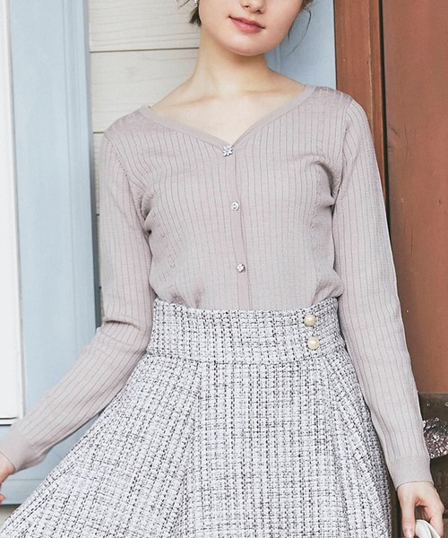 tocco closet(トッコ クローゼット)の「前後2WAY多種釦ラメ入りリブニットカーディガン(カーディガン/ボレロ・レディース・ブラック/ホワイト系その他/ピンク系その他・M)」の16枚目の写真