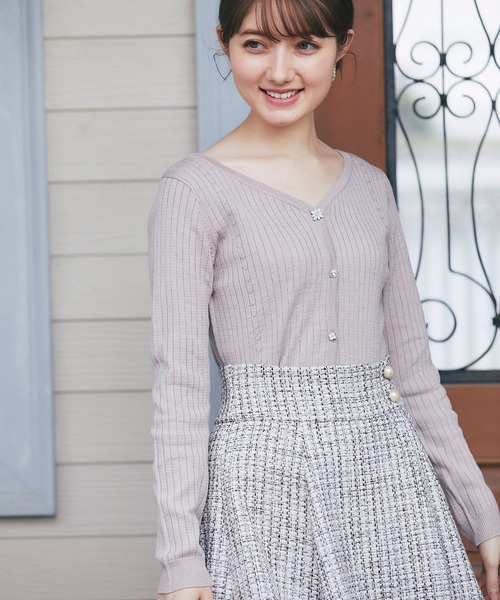 tocco closet(トッコ クローゼット)の「前後2WAY多種釦ラメ入りリブニットカーディガン(カーディガン/ボレロ・レディース・ブラック/ホワイト系その他/ピンク系その他・M)」の17枚目の写真