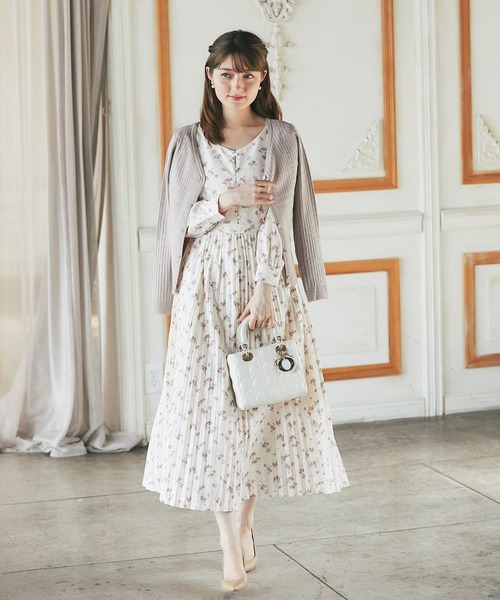 tocco closet(トッコ クローゼット)の「前後2WAY多種釦ラメ入りリブニットカーディガン(カーディガン/ボレロ・レディース・ブラック/ホワイト系その他/ピンク系その他・M)」の20枚目の写真