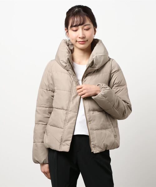 INTERPLANET（インタープラネット）の「Ｆツイルショートダウン（ダウンジャケット/コート・レディース・ベージュ/ブラック/ネイビー・FREE）」の14枚目の写真