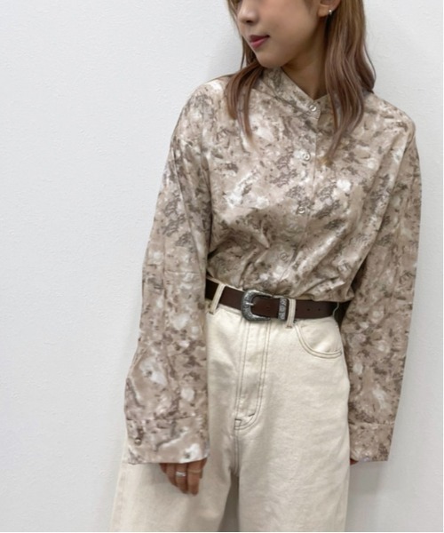 apres jour mignon(アプレジュールミニョン)の「マーブル柄バンドカラーシャツ【ZOZOTOWN限定アイテム】(シャツ/ブラウス・レディース・ベージュ/ダークパープル/ブルー系その他・X-LARGE/フリー)」の8枚目の写真