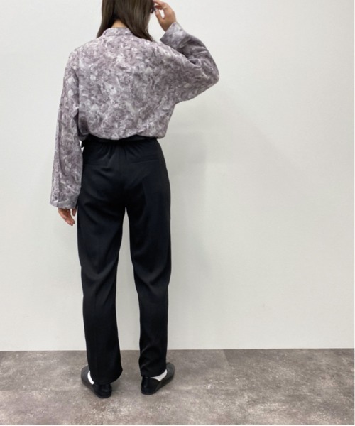 apres jour mignon(アプレジュールミニョン)の「マーブル柄バンドカラーシャツ【ZOZOTOWN限定アイテム】(シャツ/ブラウス・レディース・ベージュ/ダークパープル/ブルー系その他・X-LARGE/フリー)」の21枚目の写真