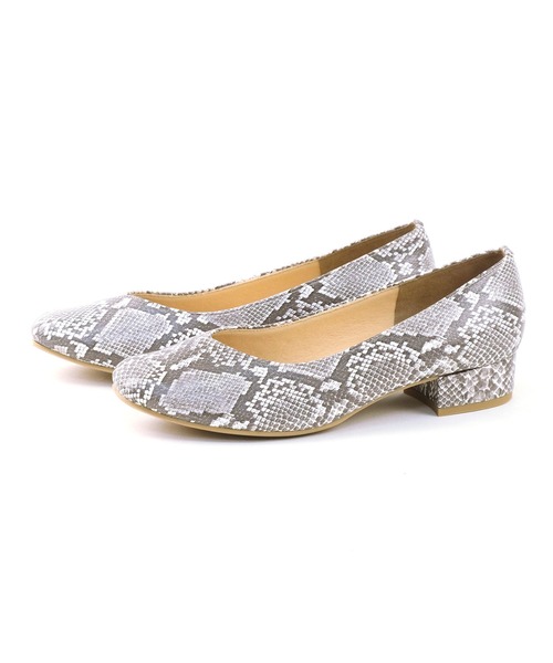 chocolates(チョコラテス)の「晴雨兼用 スクエア Vカットパンプス レイン【日本製】(パンプス・レディース・パイソン/ブラウン/ホワイト/ブラック/ダークブラウン/ベージュ系その他/ベージュ・23cm/22.5cm/24.5cm/25cm/24cm/23.5cm/22cm)」の16枚目の写真