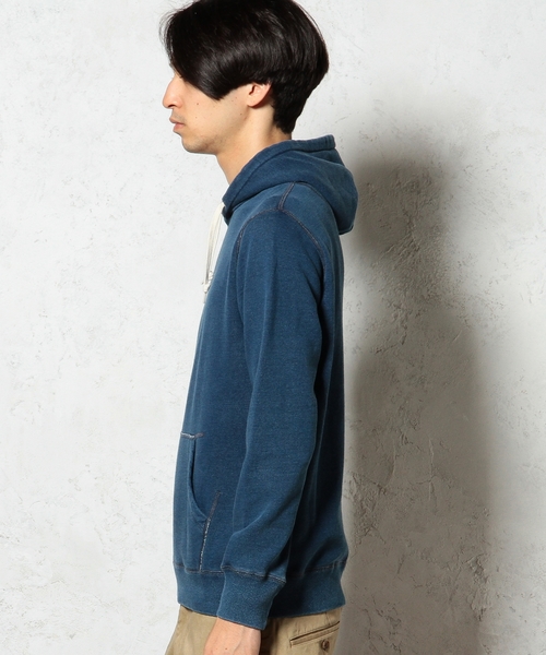 green label relaxing(グリーンレーベルリラクシング)の「INDIGO SWEAT パーカー L/S ◆(パーカー・メンズ・ネイビー・SMALL/MEDIUM/LARGE)」の4枚目の写真