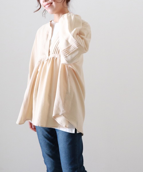 Cheek(チーク)の「ピンタックデザインブラウス(シャツ/ブラウス・レディース・オフホワイト/グリーン系その他/ベージュ・FREE)」の5枚目の写真