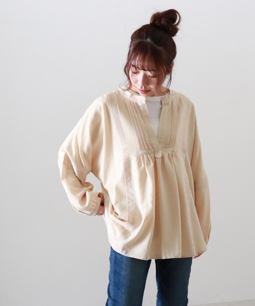 Cheek(チーク)の「ピンタックデザインブラウス(シャツ/ブラウス・レディース・オフホワイト/グリーン系その他/ベージュ・FREE)」の21枚目の写真