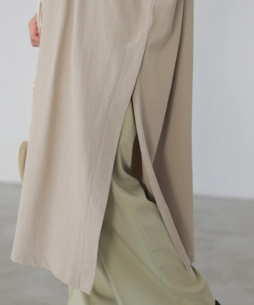 AMERICAN HOLIC(アメリカンホリック)の「サイドスリット7分袖カットワンピース(ワンピース・レディース・オフホワイト/ブルー/グレイッシュベージュ/チャコールグレー/ライトベージュ・MEDIUM/LARGE)」の8枚目の写真