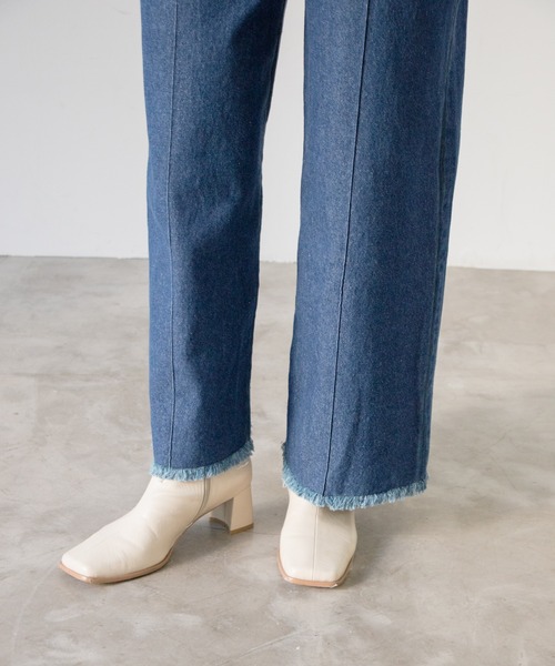 Kastane（カスタネ）の「BACKリボンデニムキャミサロペット（サロペット/オーバーオール・レディース・インディゴブルー・FREE）」の7枚目の写真