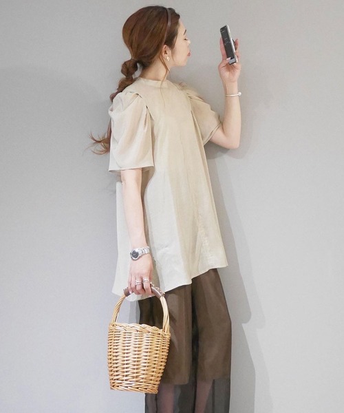 CORNERS（コーナーズ）の「【インフルエンサーmiiさん×CORNERSコラボ】スタンドカラー2wayチュニックブラウス（シャツ/ブラウス・レディース・ベージュ/オフホワイト/ブラック/ブルー/ミント・M）」の19枚目の写真