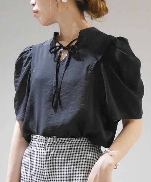 CORNERS（コーナーズ）の「【インフルエンサーmiiさん×CORNERSコラボ】スタンドカラー2wayチュニックブラウス（シャツ/ブラウス・レディース・ベージュ/オフホワイト/ブラック/ブルー/ミント・M）」の22枚目の写真