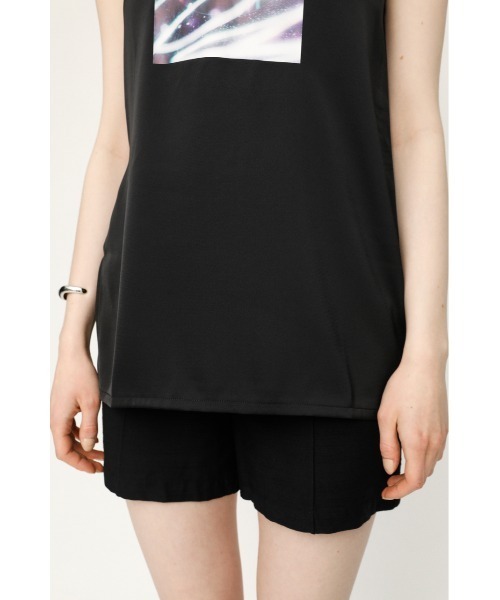 SLY(スライ)の「TOKI X SLY PHOTO SATIN TOPS フォトサテン トップス(Tシャツ/カットソー・レディース・ブラック/マルチ/ピンク・FREE)」の12枚目の写真