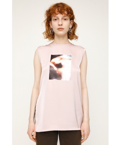 SLY(スライ)の「TOKI X SLY PHOTO SATIN TOPS フォトサテン トップス(Tシャツ/カットソー・レディース・ブラック/マルチ/ピンク・FREE)」の15枚目の写真