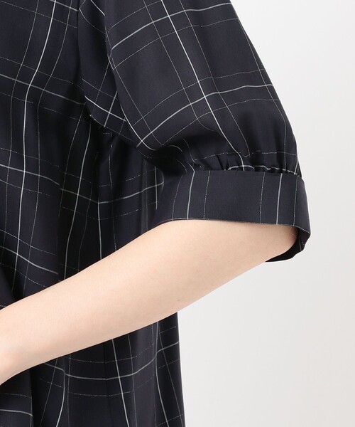 J.PRESS（ジェイプレス）の「【洗える】キュプラストライプ＆チェック バンドカラー ブラウス（シャツ/ブラウス・レディース・ホワイト系3/ネイビー系1/ネイビー系3・11/9）」の10枚目の写真