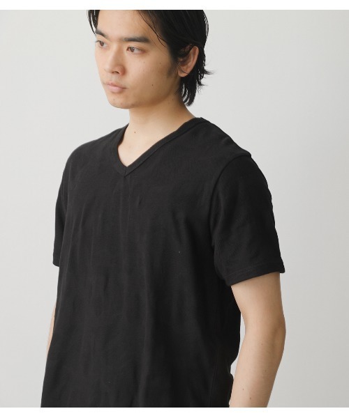 AZUL by moussy（アズールバイマウジー）の「SHADOW CAMO V/N TEE/シャドウカモVネックTシャツ（Tシャツ/カットソー・メンズ・ホワイト/ブラック/ライトピンク・MEDIUM/X-SMALL/SMALL/X-LARGE/LARGE）」の10枚目の写真