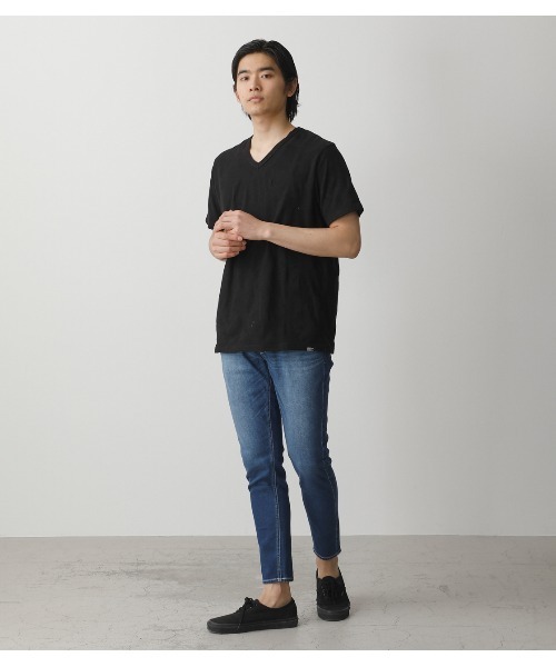 AZUL by moussy（アズールバイマウジー）の「SHADOW CAMO V/N TEE/シャドウカモVネックTシャツ（Tシャツ/カットソー・メンズ・ホワイト/ブラック/ライトピンク・MEDIUM/X-SMALL/SMALL/X-LARGE/LARGE）」の16枚目の写真