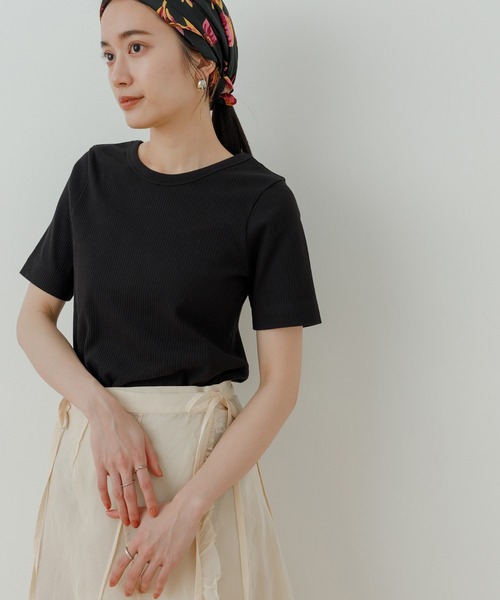 ADAM ET ROPE'(アダムエロペ)の「【2WAY】コンパクトリブトップス(Tシャツ/カットソー・レディース・ホワイト/ブラック/パープル・FREE)」の3枚目の写真