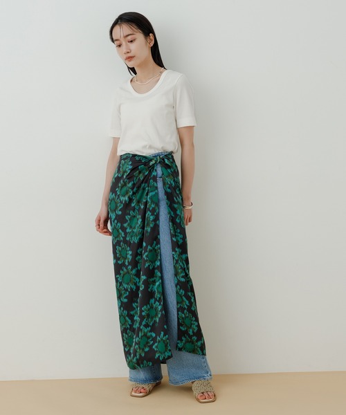 ADAM ET ROPE'(アダムエロペ)の「【2WAY】コンパクトリブトップス(Tシャツ/カットソー・レディース・ホワイト/ブラック/パープル・FREE)」の17枚目の写真