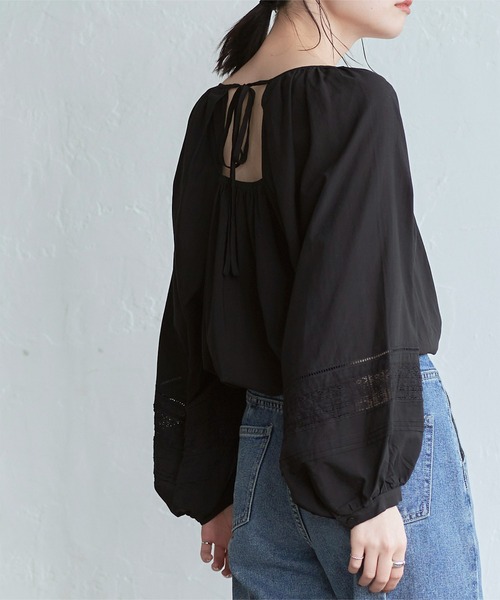 titivate(ティティベイト)の「バックリボンボリューム袖ブラウス(シャツ/ブラウス・レディース・ベージュ/ブラック/イエロー/オフホワイト・S/M)」の11枚目の写真