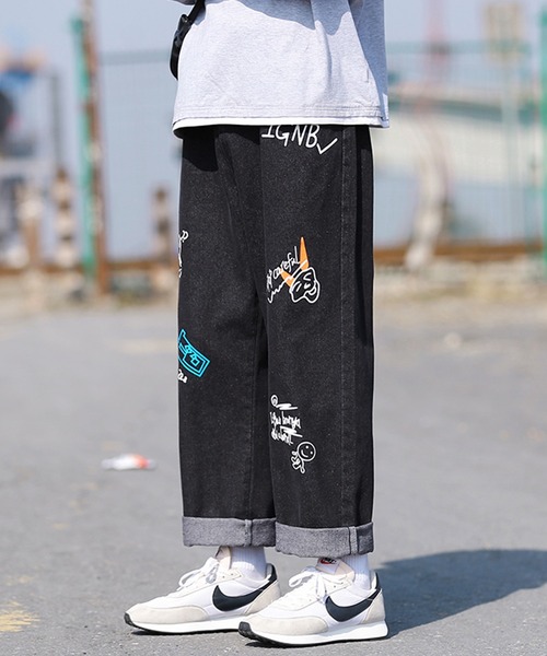 HOOK(フック)の「【HOOK】【新作】 落書きプリント入りデニムワイドパンツ(デニムパンツ・メンズ・ブラック/ブルー・28/29/30/31/32/33/34/36)」の6枚目の写真