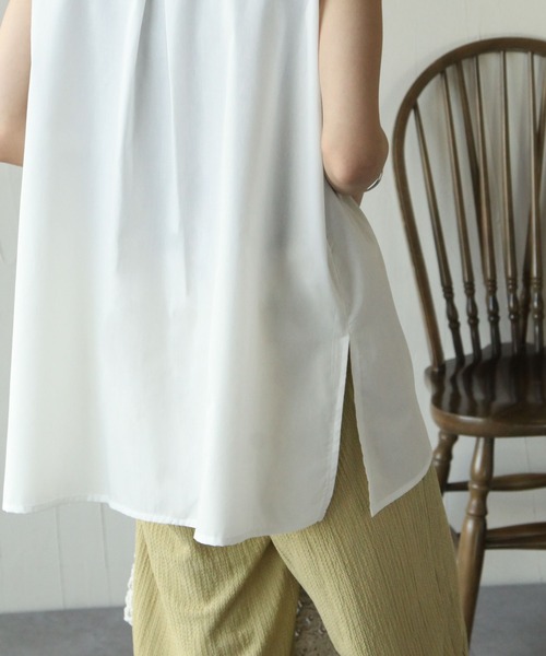 Chillfar(チルファー)の「ピンタックフレンチスリーブシャツチュニック(シャツ/ブラウス・レディース・ホワイト/ブラック・FREE)」の4枚目の写真