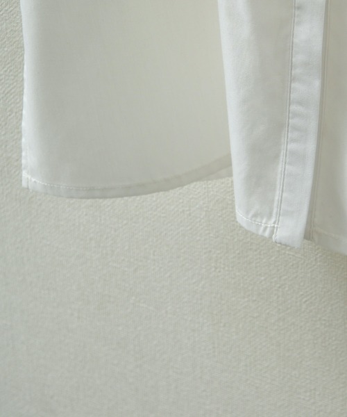 Chillfar(チルファー)の「ピンタックフレンチスリーブシャツチュニック(シャツ/ブラウス・レディース・ホワイト/ブラック・FREE)」の16枚目の写真