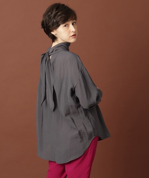 DRESSTERIOR（ドレステリア）の「◆【otonaMUSE11月号掲載】バックシャンボウブラウス（シャツ/ブラウス・レディース・ピンク系/ホワイト系/チャコールグレー・36/38）」の8枚目の写真